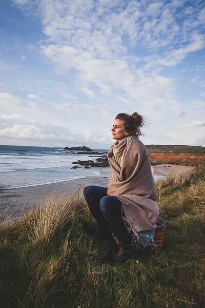 WildWoolPic I Lynsey by the sea 1