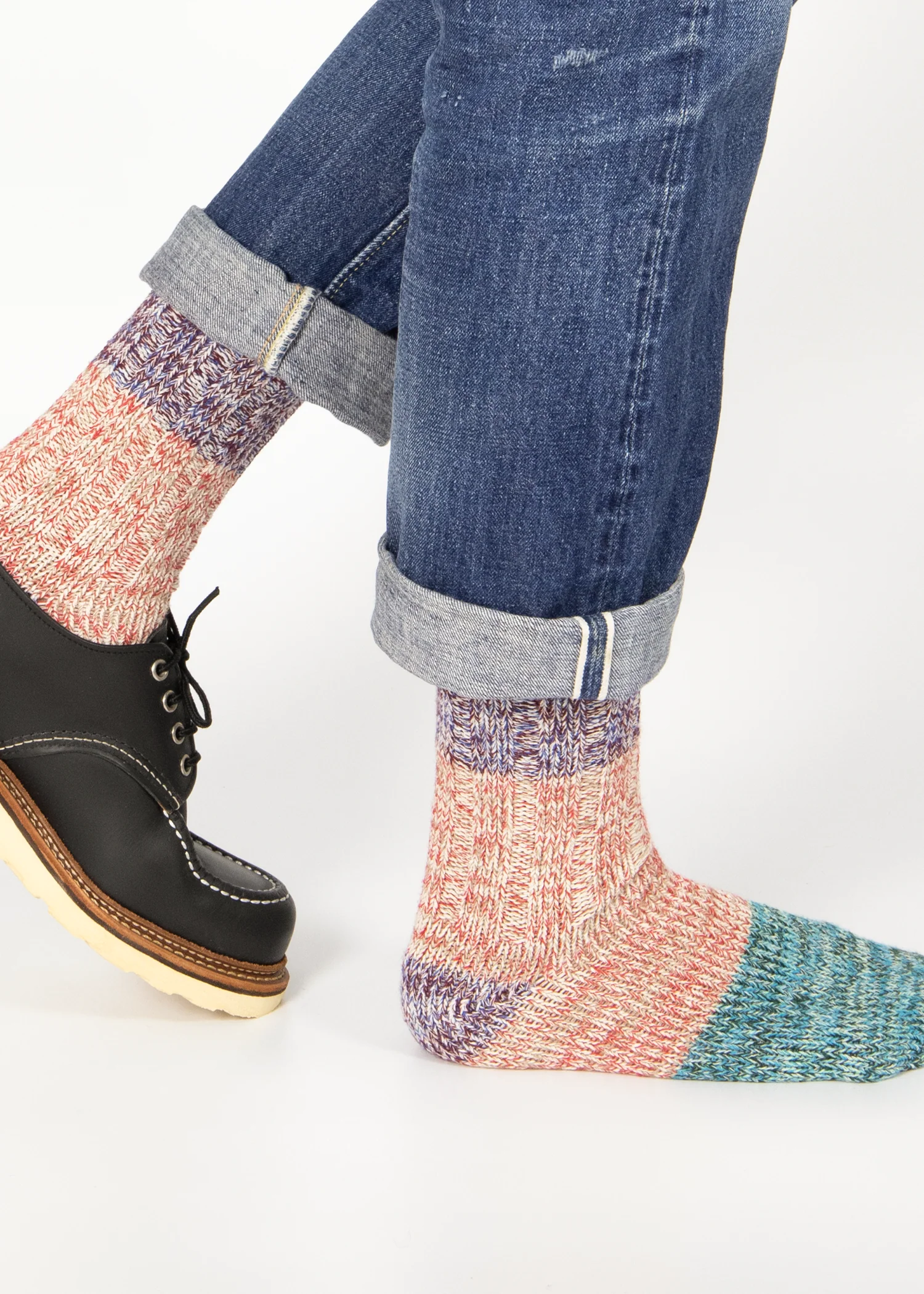 Wildwool-thunders-love-recycled-cotton-socks-purpleblue