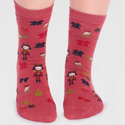 SPW821 Women's Bamboo Socks Nutcracker Red