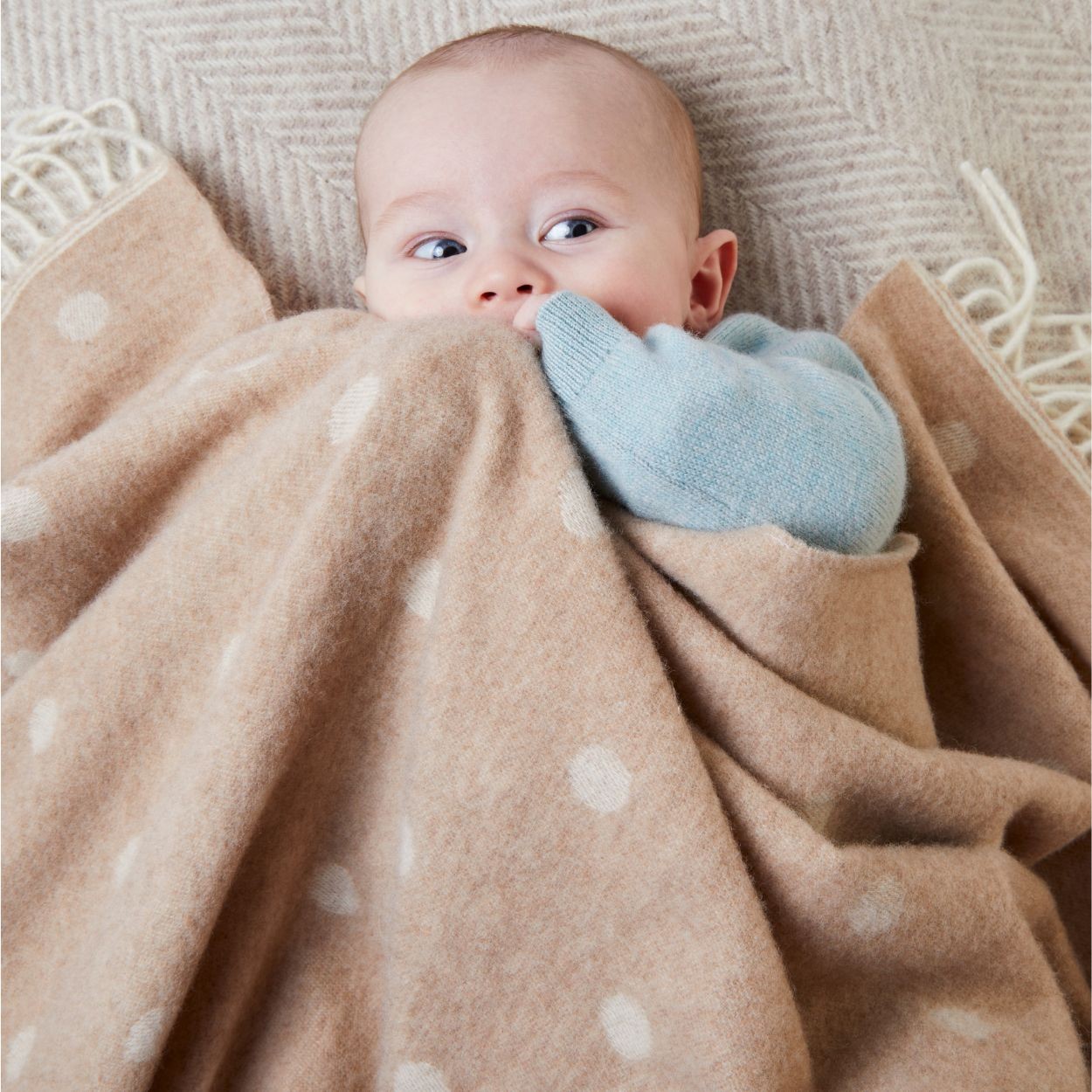 merino-baby-blanket-spot-1