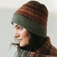 Alloa Beanie, Braemar Oakley
