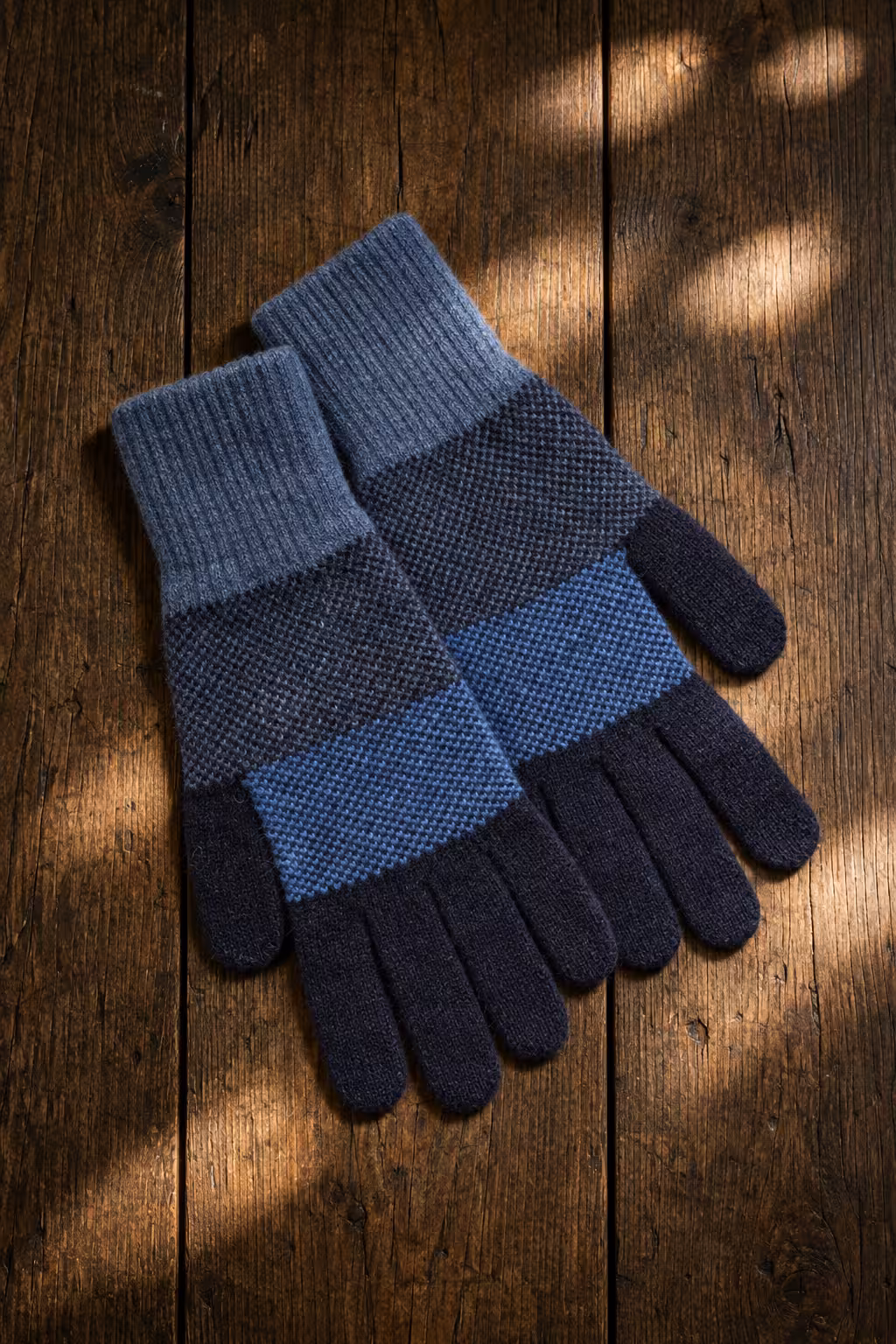 louise-wedderburn-lambswool-gloves-seaside-ww louise-wedderburn-lambswool-gloves-seaside-ww